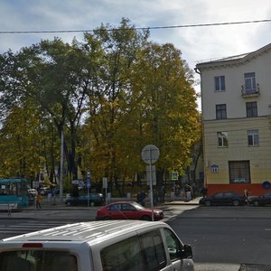 Chyrvonaja Street, 16, Minsk: photo