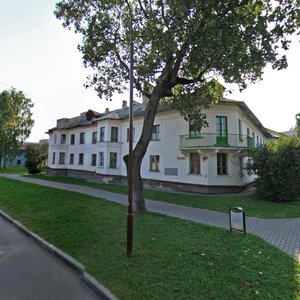 17 Vierasnia Street, 51, : foto