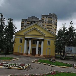 Дмитров, Большевистская улица, 16: фото