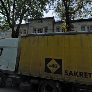 Vulytsia Nikitina, 3, Chernivtsi: photo