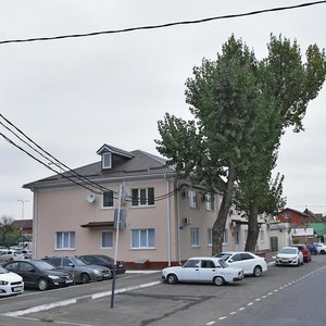 Vorovskogo Street, 15, Krasnodar: photo