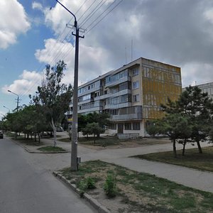 Vulytsia Nekrasova, 110, Evpatoria: photo