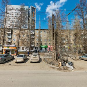 Yekaterinburq, Schyorsa Street, 38к1: foto