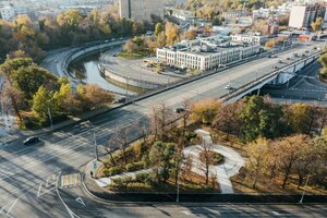 Andronyevskaya Square, 10с3, Moscow: photo