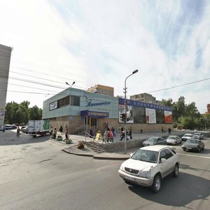 Vilyuyskaya ulitsa, 24к1 ، نوفوسيبيرسك: صورة