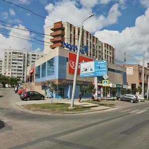 Челябинск, Улица Цвиллинга, 66Б: фото