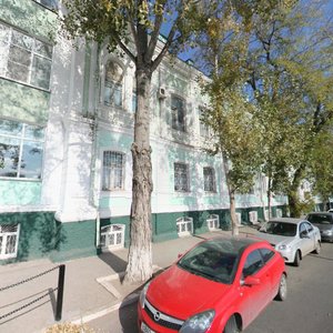 Астрахань, Улица Набережная 1 Мая, 47: фото