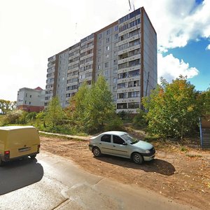 Pugachyova Street, 33, Kirov: photo