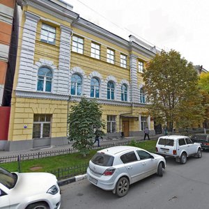 Teatralnaya ploshchad, 5, : foto