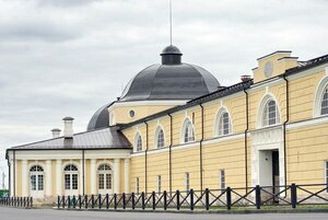 Архангельск, Набережная Северной Двины, 85/86: фото