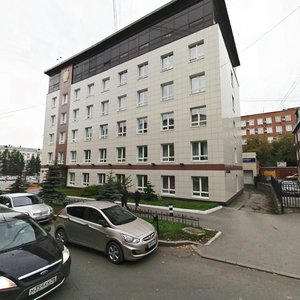 Lunacharskogo Street, 60, Perm: photo