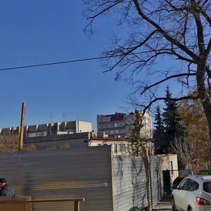 Rozy Lyuksemburg Street, 30, Stavropol: photo