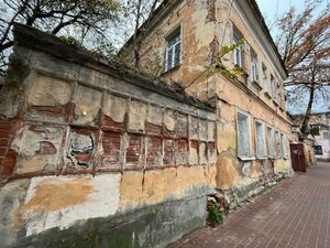 Калуга, Улица Баумана, 13: фото