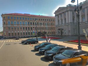 Saint Isaac's Square, 6, Saint Petersburg: photo