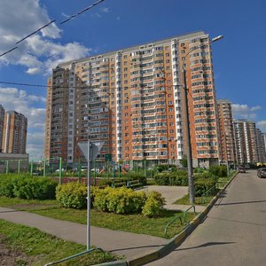 Московский, Радужная улица, 25: фото