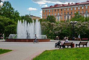 Мурманск, Улица Воровского, 11: фото