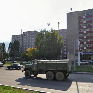 Vakhitova Avenue, 19, Nizhnekamsk: photo