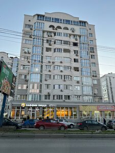 Севастополь, Проспект Октябрьской Революции, 52Б: фото