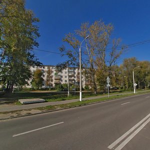 1st Micro-district, 42, : foto
