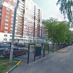 2-ya Dombrovskaya ulitsa, 27, : foto