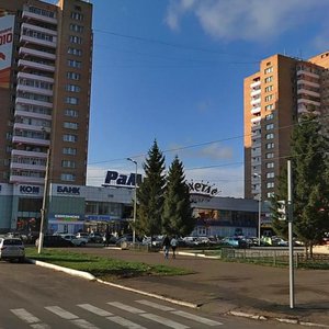 Khimikov Avenue, 49, Nizhnekamsk: photo