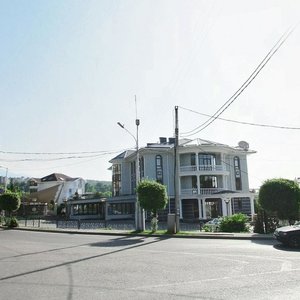 Dostyk Avenue, 535 ، ألماتي: صورة