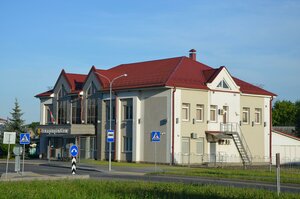 Островец, Улица Володарского, 2: фото