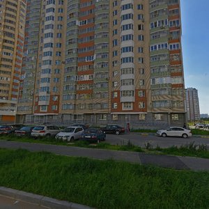 Prospekt Geroyev, 8, : foto