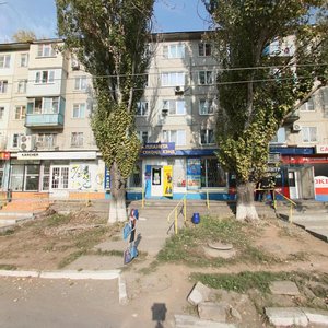 Nikolaya Ostrovskogo Street, 121, : foto