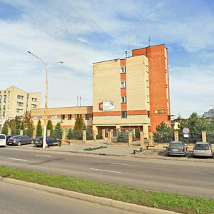 Mashynabudawnikow Street, 6, Minsk: photo