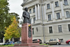 Tiflisskaya Street, 3, Saint Petersburg: photo