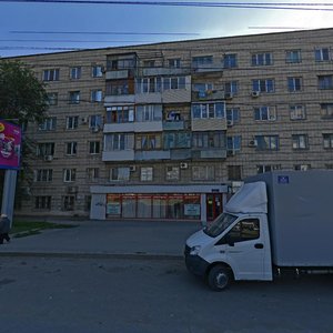 Ulitsa Marshala Eryomenko, 100, : foto