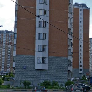 Raduzhnaya ulitsa, 17, : foto