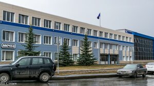 Parkoviy Drive, 1, : foto