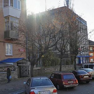 Vulytsia Lesia Kurbasa, 3, : foto