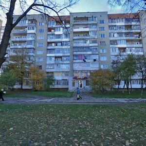 Vulytsia Yevhena Konovaltsia, 128, Ivano‑Frankivsk: photo