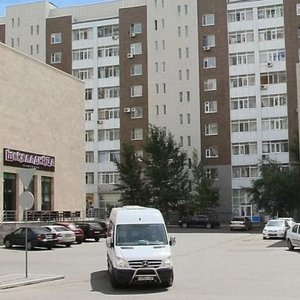 Астана, Проспект Бауыржана Момышулы, 8/1: фото