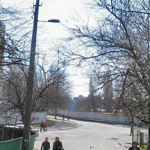 John McCain Street, 7, : foto