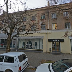 Oktyabrskoy Revolyutsii Street, 7, Tuapse: photo