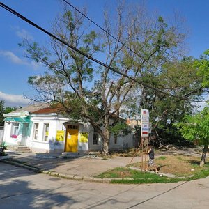 Gorkogo Street, 17, Sevastopol: photo