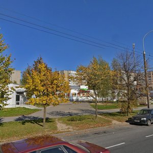 Минск, Улица Сергея Есенина, 12: фото