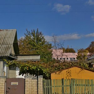 Niescierava Street, 9, Minsk: photo