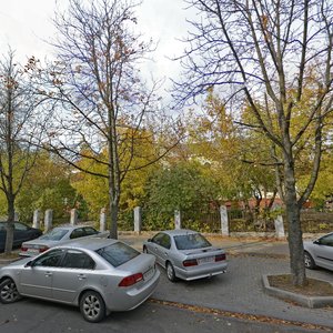 Минск, Улица Калинина, 7: фото