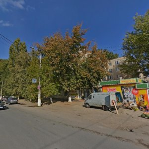 51st Gvardeyskoy Divizii Street, 53, Volgograd: photo