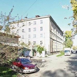 Krasny Vosstaniya street, 16, : foto