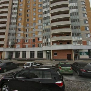 Bakinskih Komissarov Street, 99, Yekaterinburg: photo