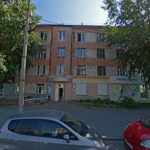 Revolyutsii Street, 32, Novosibirsk: photo