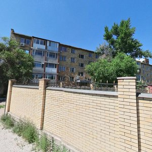 Erjanov Street, 12, Karaganda: photo