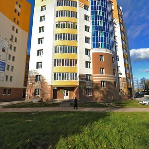 Zavrazhnova Drive, 12, : foto