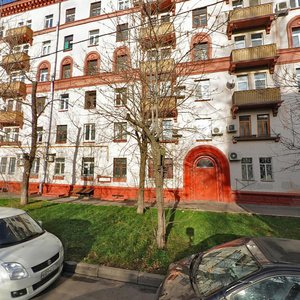 Ostryakova Street, 8, : foto